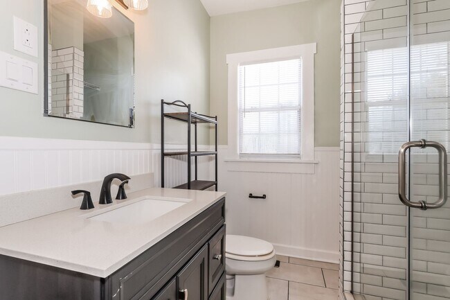 Building Photo - 1913 Ohio Ave