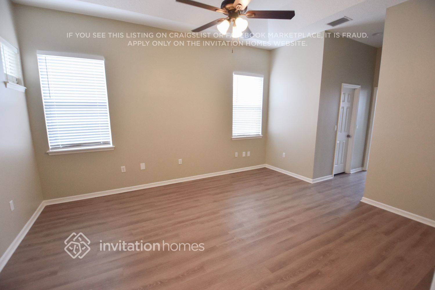 Building Photo - 920 White Oak Way