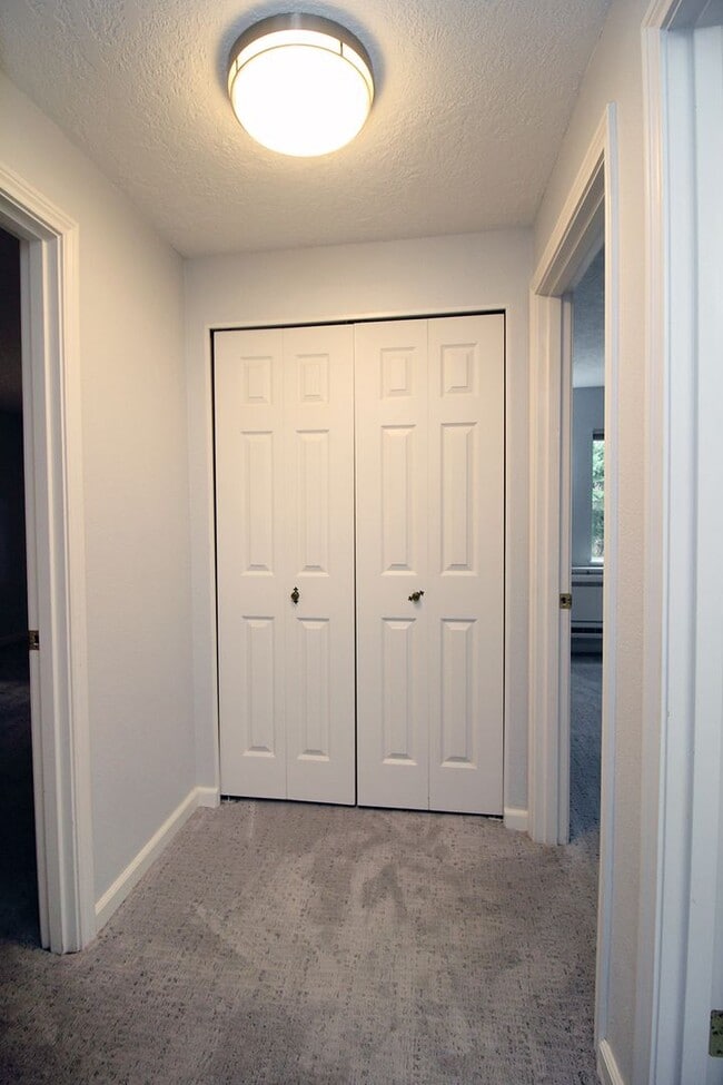 Building Photo - 3896 Botticelli St