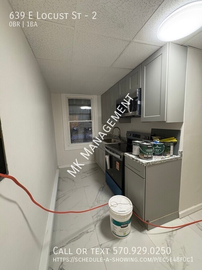 Building Photo - 639 E Locust St