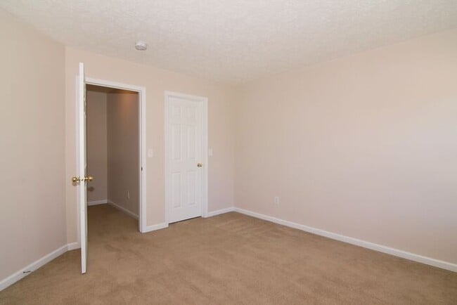 Building Photo - This One's Got It All - Stunning 4 Bedroom Home in Carmel Clay Schools!