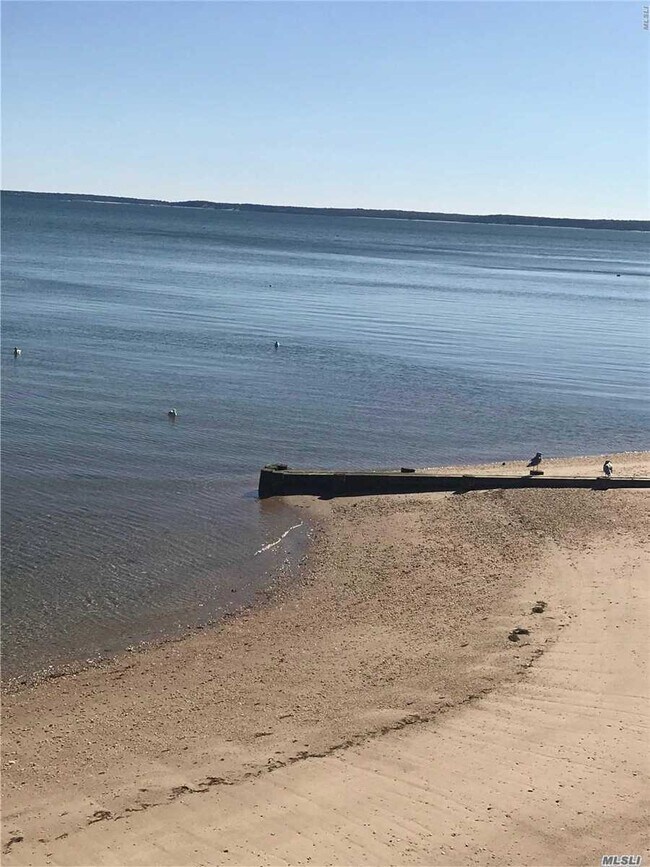 Building Photo - 4170 Peconic Bay Blvd