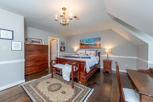 Building Photo - Luxury Kingsmill Property