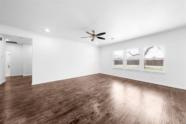 Building Photo - 810 N Walnut St