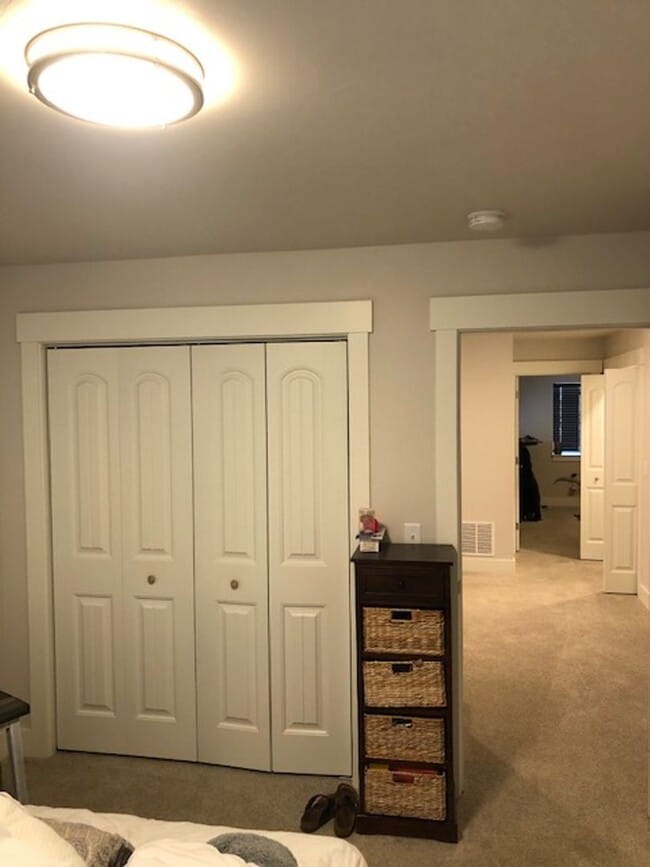 Building Photo - Newly Constructed 3 Bedroom Home in Manhat...