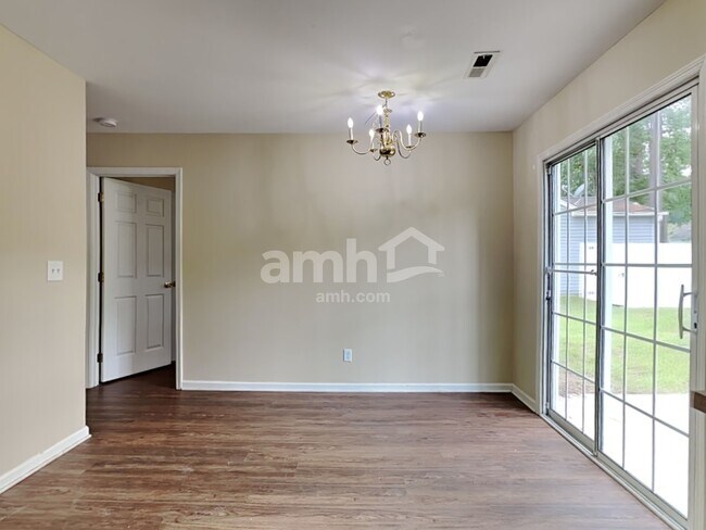 Building Photo - 4808 Morning Dew Ct