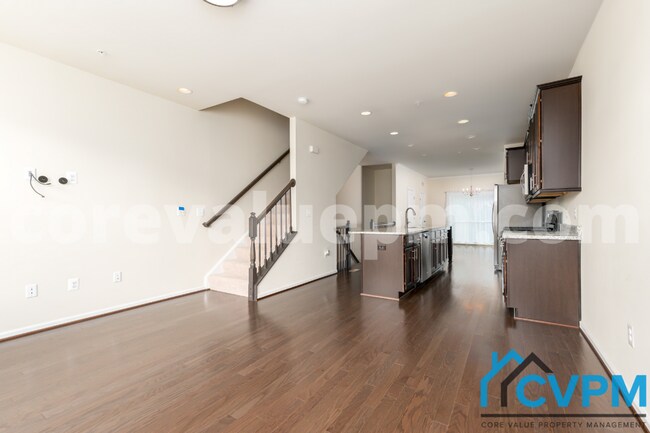Building Photo - 1216 Acorn Ln