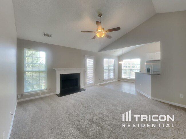 Building Photo - 5419 Village Ridge