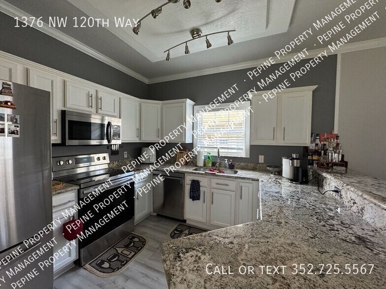 Building Photo - 1376 NW 120th Way