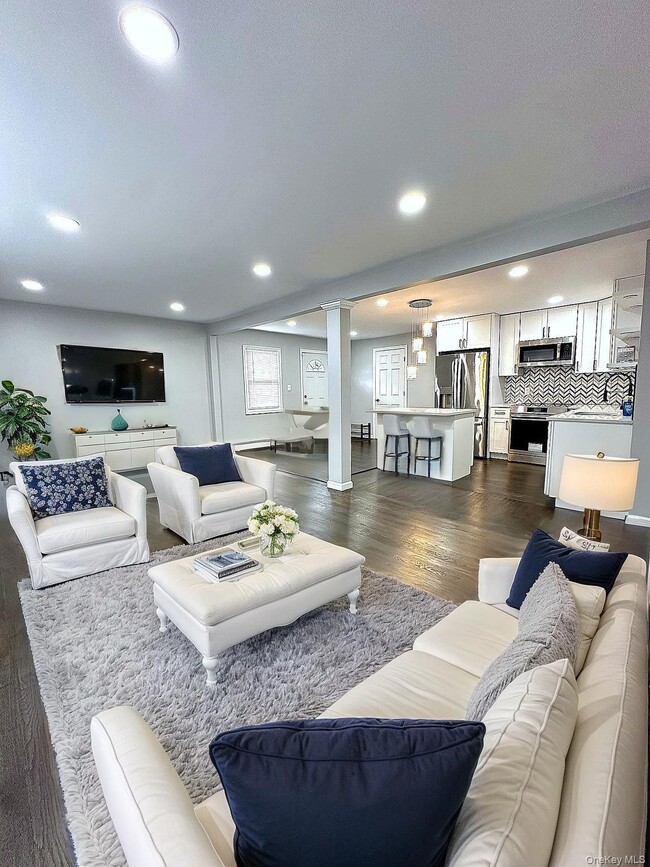 Building Photo - 1093 Ditmas Ave