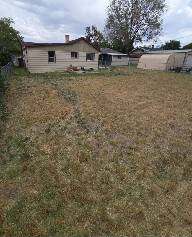 Building Photo - Newly Upgraded 2-Bedroom Home Available Now!