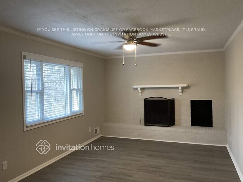 Building Photo - 2597 Beechwood Dr