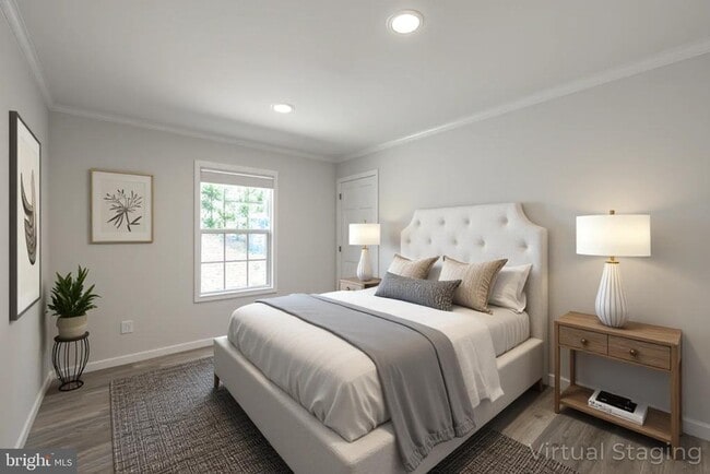 Building Photo - 307 Larkspur Rd