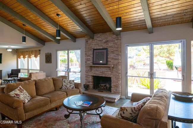 Building Photo - 460 Arbor Ln Ct