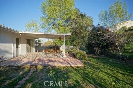 Building Photo - 890 Metro Dr