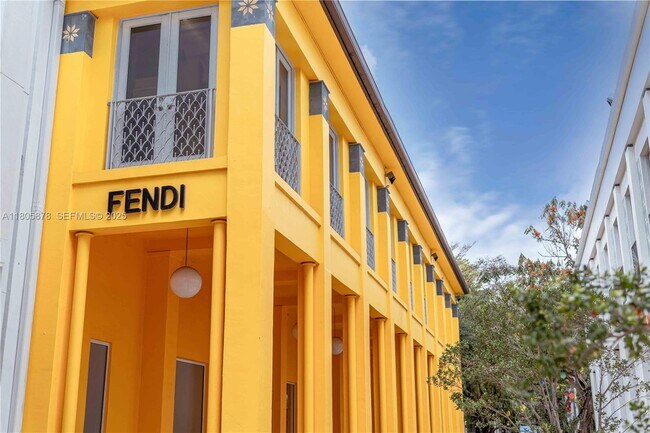 Building Photo - 120 NE 49th St