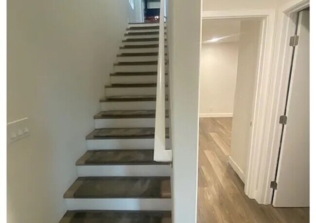 Building Photo - Beautiful Remodeled Home in Cayucos