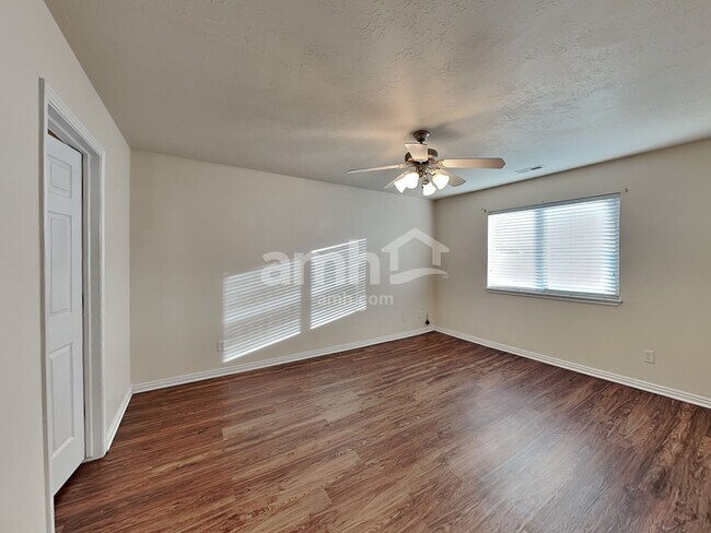 Building Photo - 196 Sam Gates Rd