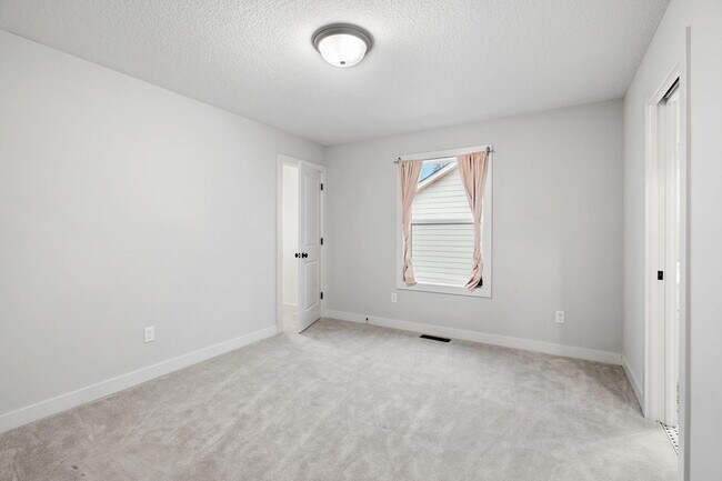 Building Photo - 18700 61st Ave N