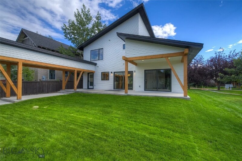 Building Photo - 4559 Alexander St