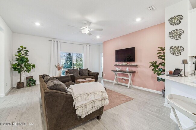 Building Photo - 84651 Balsam Ct