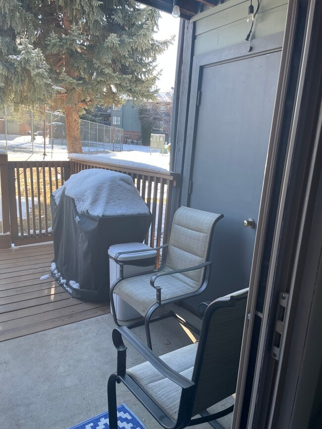 Building Photo - 3606 S Depew St