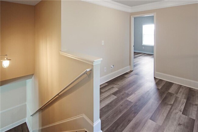 Building Photo - 1307 Clarecastle Ln