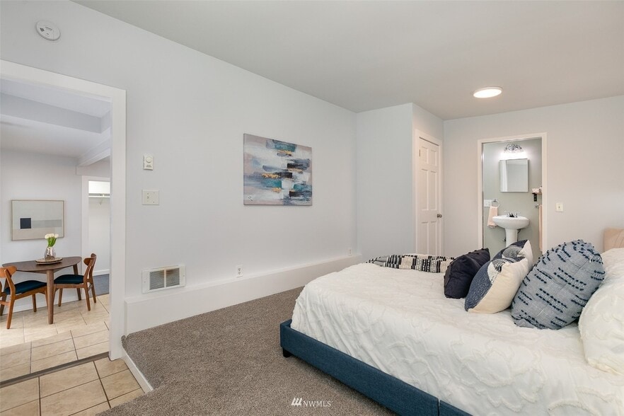 Bedroom - 353 NW 89th St