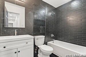 Building Photo - 111 Ardmore St