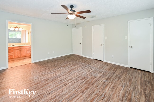 Building Photo - 13706 Oleoke Ln