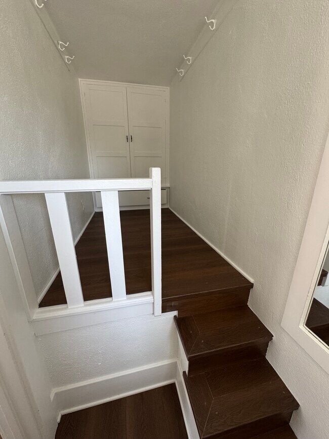 Bonus area for large closet or office off the living room - 2030 6th Ave