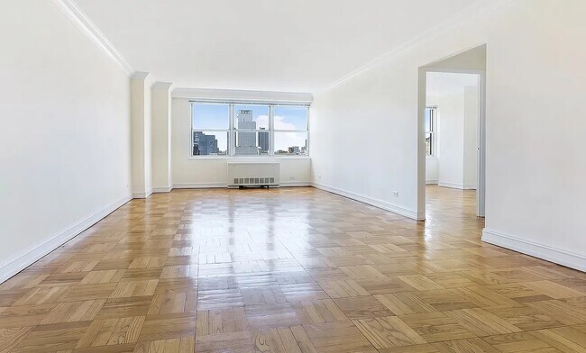 Building Photo - 888 8th Ave