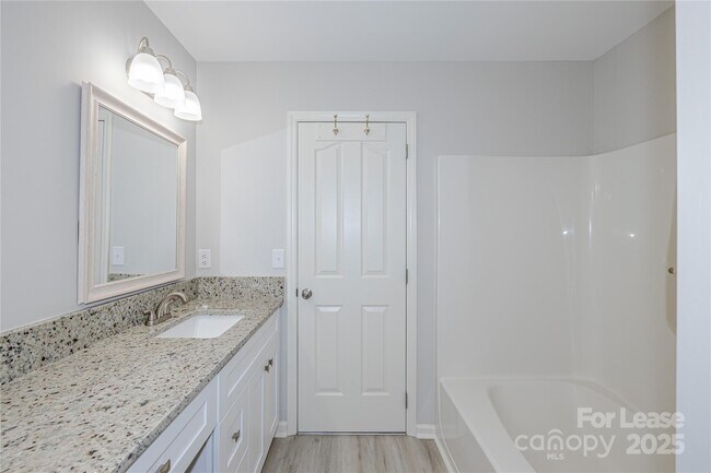 Building Photo - 4709 Morning Dew Ct