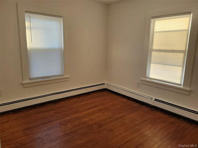 Building Photo - 40 Belford Ave