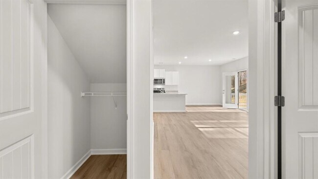 Building Photo - 2907 Daxton Ln