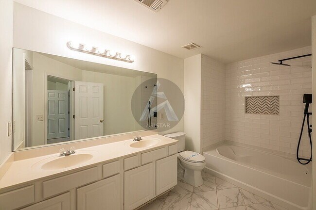 Building Photo - 1440 Dolcetto Trce