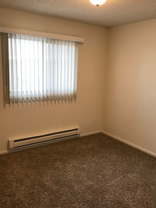 Building Photo - 7003 Tumbleweed Dr