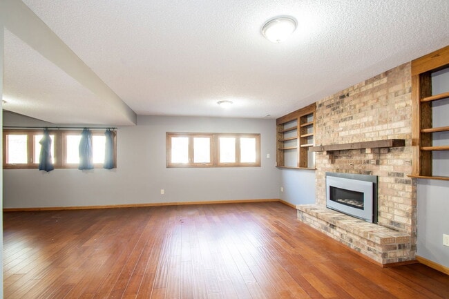 Building Photo - 14508 95th Ave N