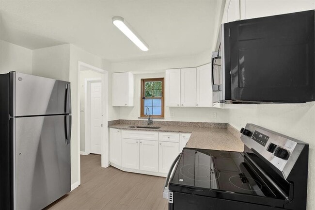 Building Photo - 1187 Bass Blvd