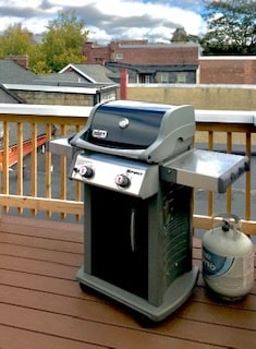 Rooftop Deck BBQ - 224 E King St