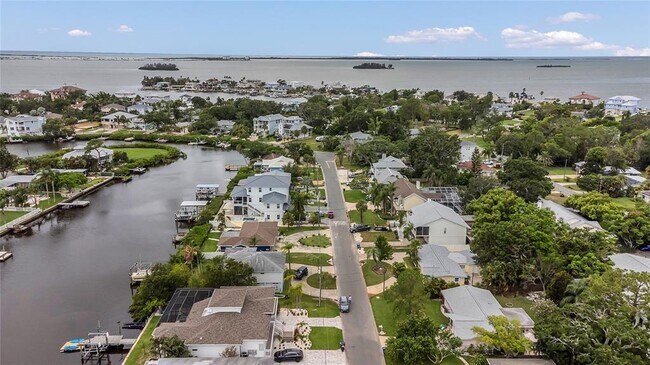 Building Photo - 312 Lagoon Dr