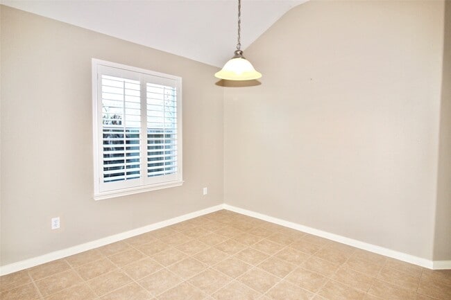 Building Photo - 24510 Hamilton Mill Ct