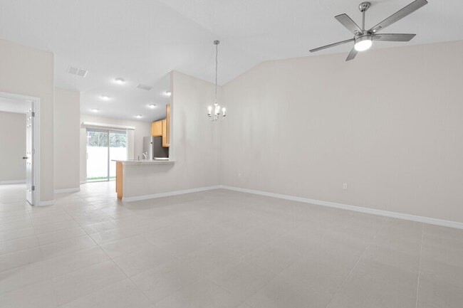 Building Photo - 24 Untermeyer Pl