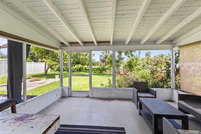 Building Photo - 2596 Starlite Ln