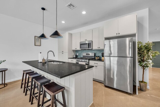 Building Photo - P.57 Kode Properties, LLC 1240-1242