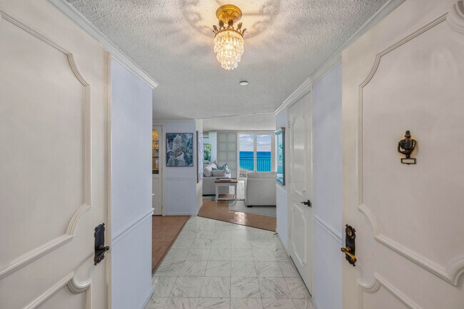 Building Photo - 500 Ocean Dr