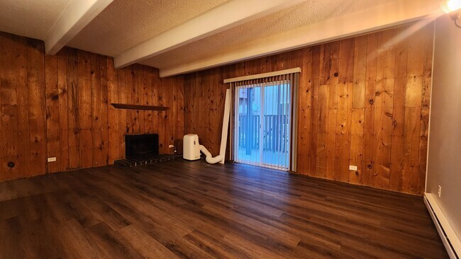 Building Photo - 9725 E Harvard Ave