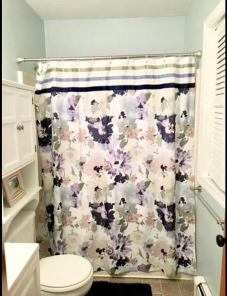 Full bath - 34 Marsten Ln