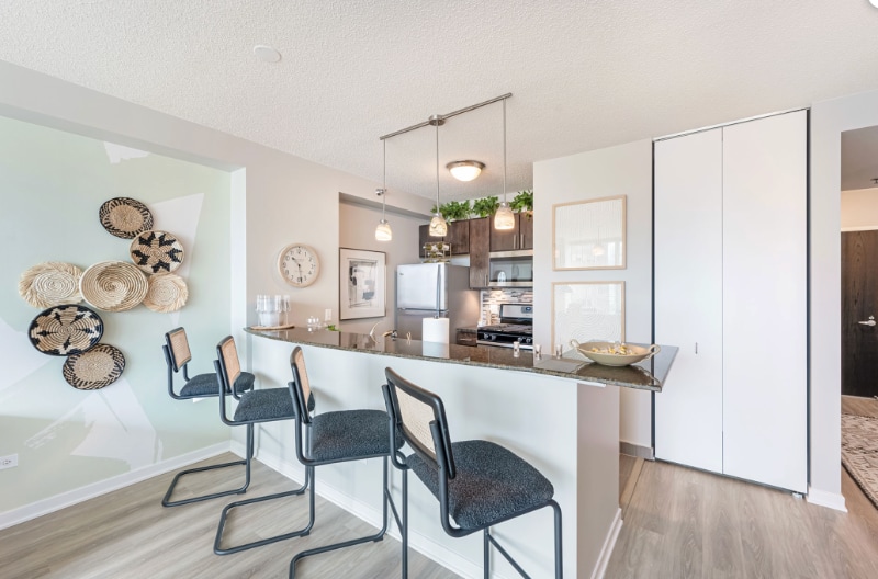 Building Photo - 339 E Ohio St