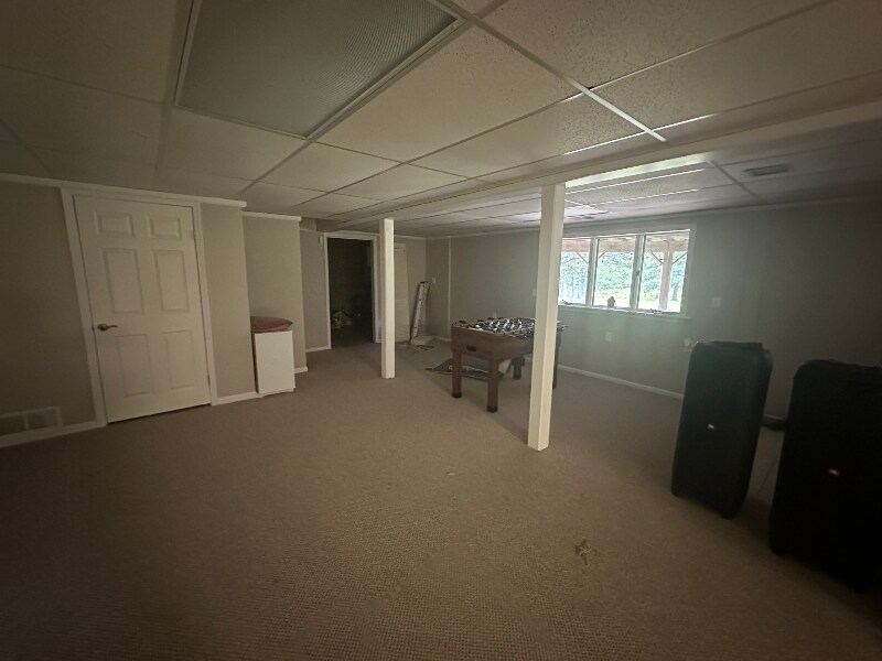 Building Photo - 10091 Barnes Rd